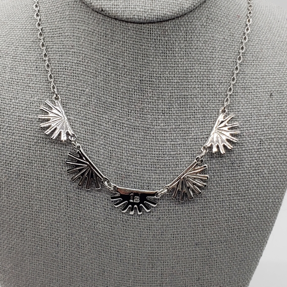 Lia Sophia Super Fan Necklace ❤ - Picture 4 of 7